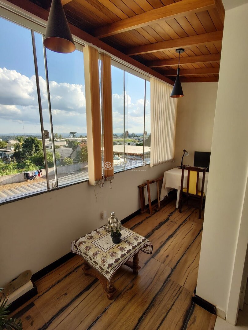 Vende-se Casa